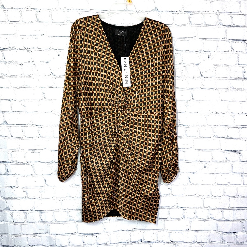 🚫•👗NWT($138) |•MINKPINK•| Valentina Mini Dress Knotted Twist Front Long Sleeve M - Picture 2 of 15